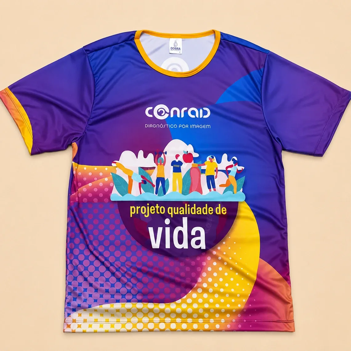 Camiseta dryfitt com sublimação full print para turmas de formatura, produzida pela Dobra Camisetas